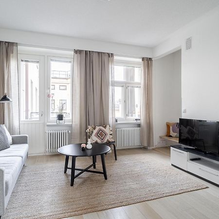"Penthouse" - Renovated 1Br Apt With Sauna & 60M2 Private Terrace, Hosted By 2Ndhomes Tampere Bagian luar foto