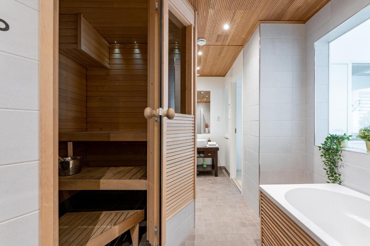 "Penthouse" - Renovated 1Br Apt With Sauna & 60M2 Private Terrace, Hosted By 2Ndhomes Tampere Bagian luar foto